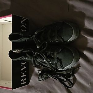 Revolution Dancewear Classic High Top Sneakers, Size 2.0